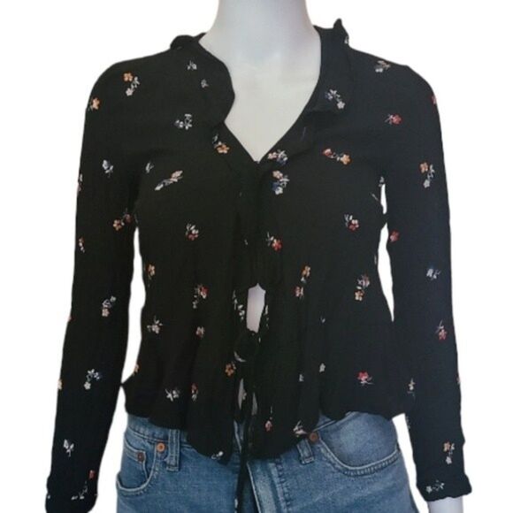 Rails Simone Ruffle Floral Wrap Top - Picture 4 of 9